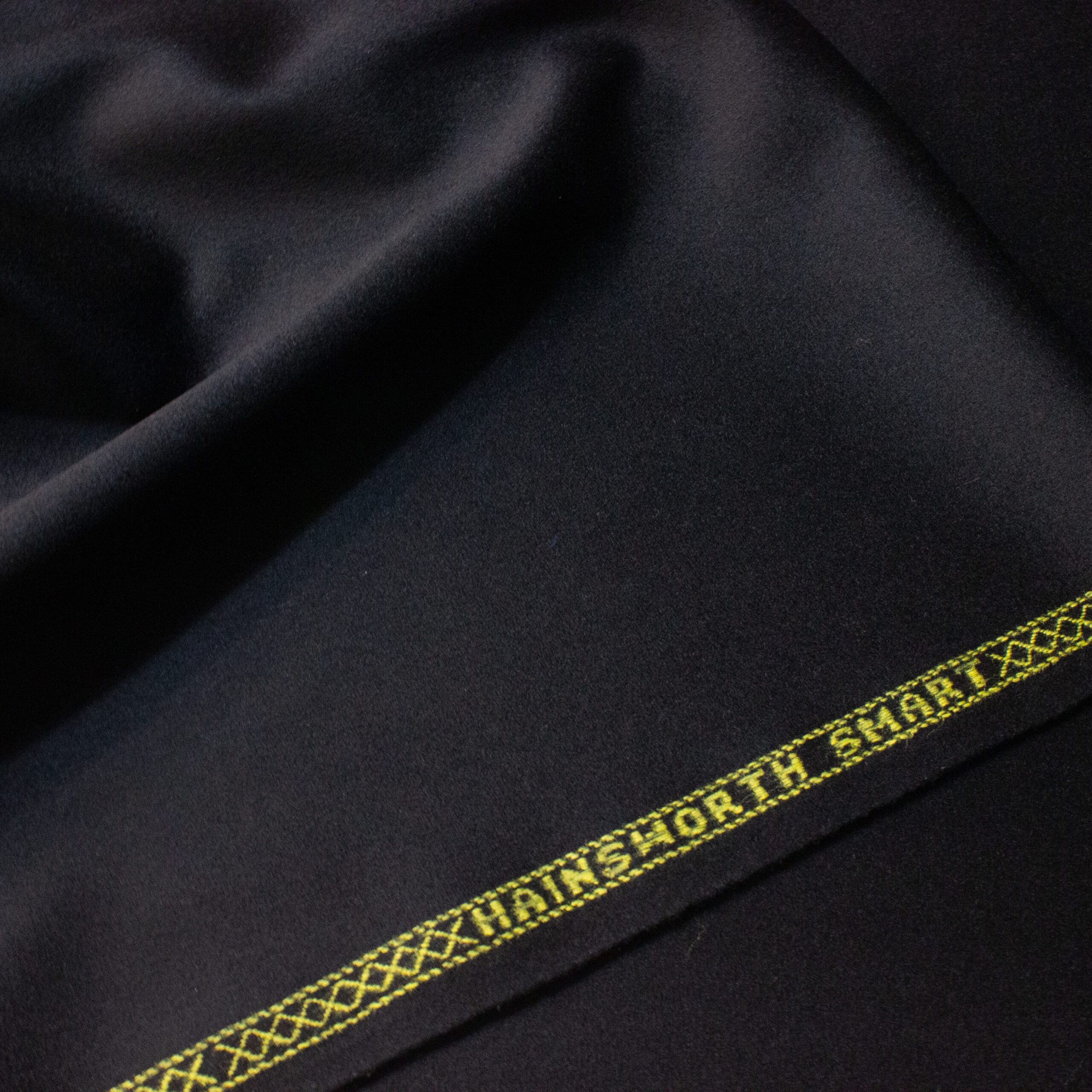 ENGLISH Hainsworth Pool Snooker Billiard Table Cloth Black Per 500mm 1 ENGLISH Hainsworth Pool Snooker Billiard Table Cloth Black Per 500mm