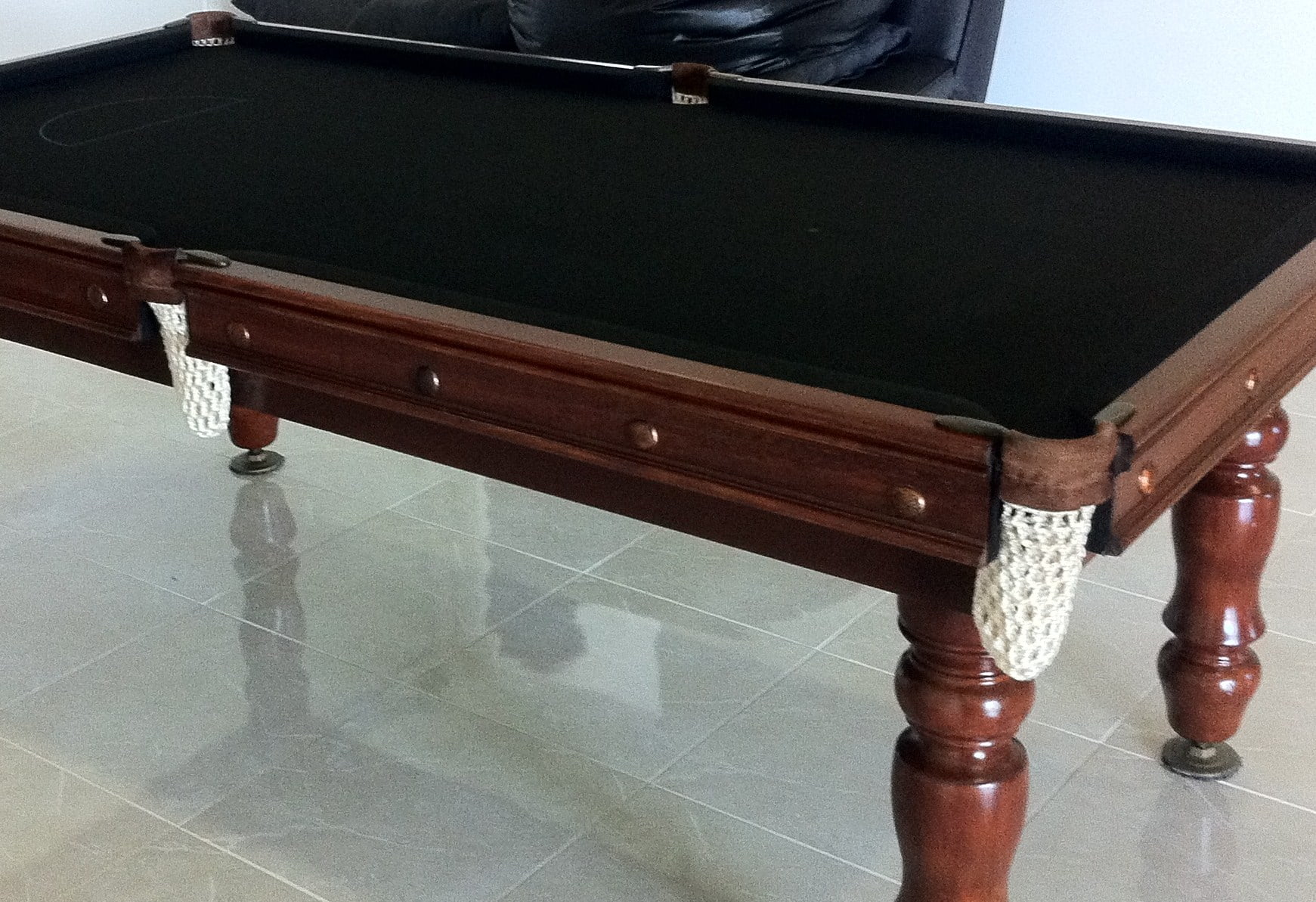 ENGLISH Hainsworth Pool Snooker Billiard Table Cloth Felt kit 9ft BLACK