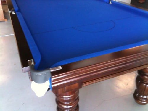 ENGLISH Hainsworth Pool Snooker Billiard Table Cloth Felt kit 12ft ROYAL BLUE 6 ENGLISH Hainsworth Pool Snooker Billiard Table Cloth Felt kit 9ft ROYAL BLUE
