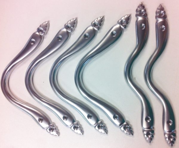 Stainless/Satin Chrome Pocket Bracket Set (Arrow Head)