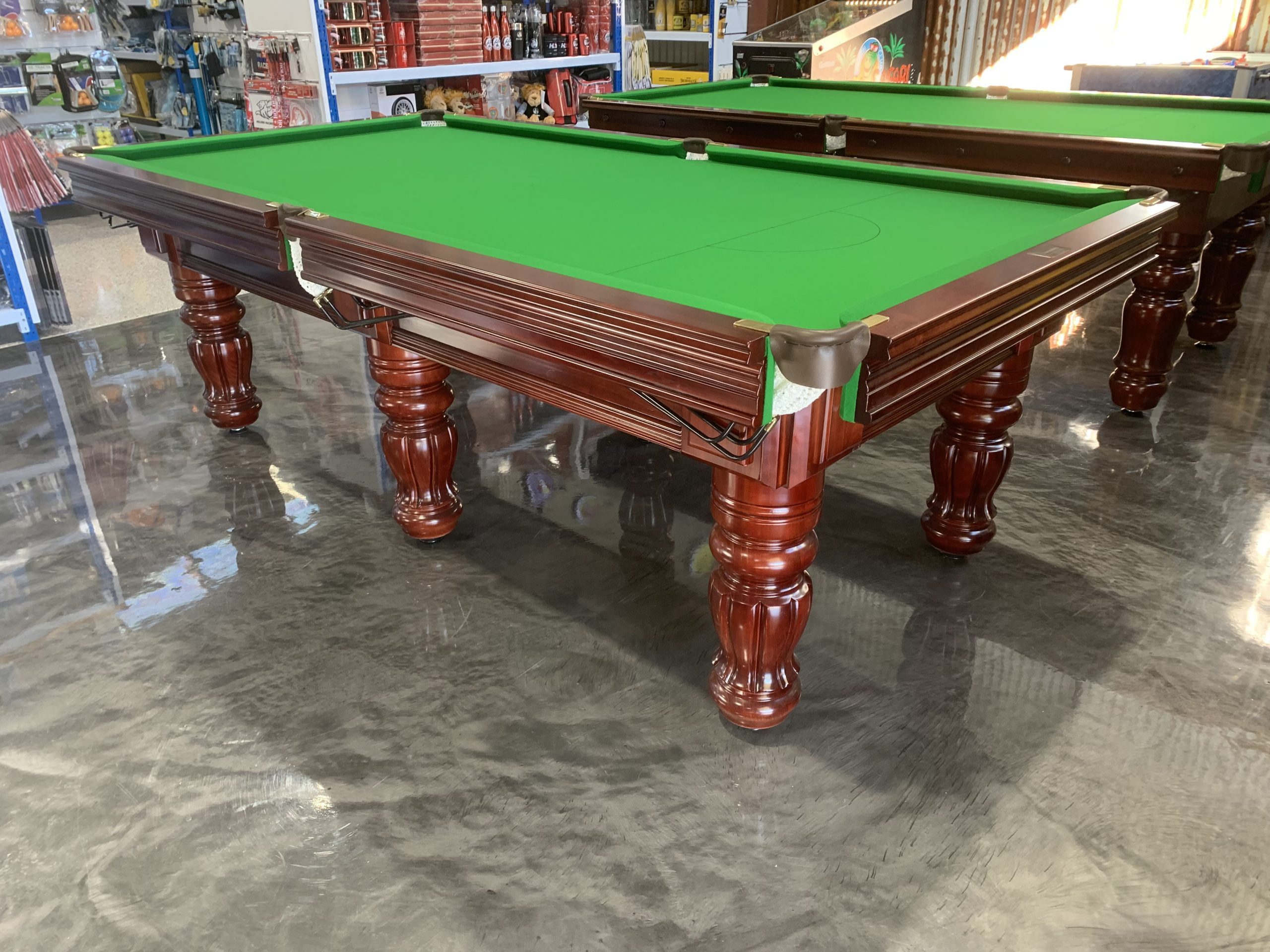 NPC Pool Table 8ft Royal DELUXE Mahogany & Brass with Green Felt 2 NPC Pool Table 8ft Royal DELUXE Mahogany & Brass with Green Felt - Image 2