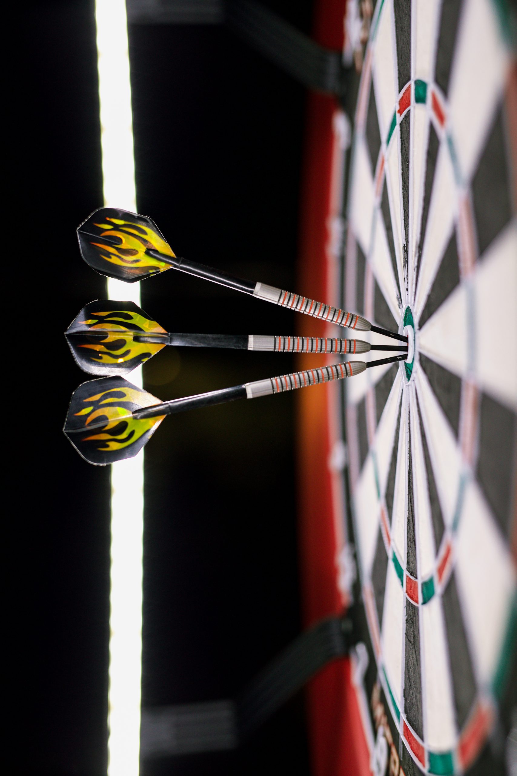 CORONA TARGET Dart Board Light Corona Vision LED Lighting System 7 601100 - 6048 - 609100 - 1094 - X121105 (3)