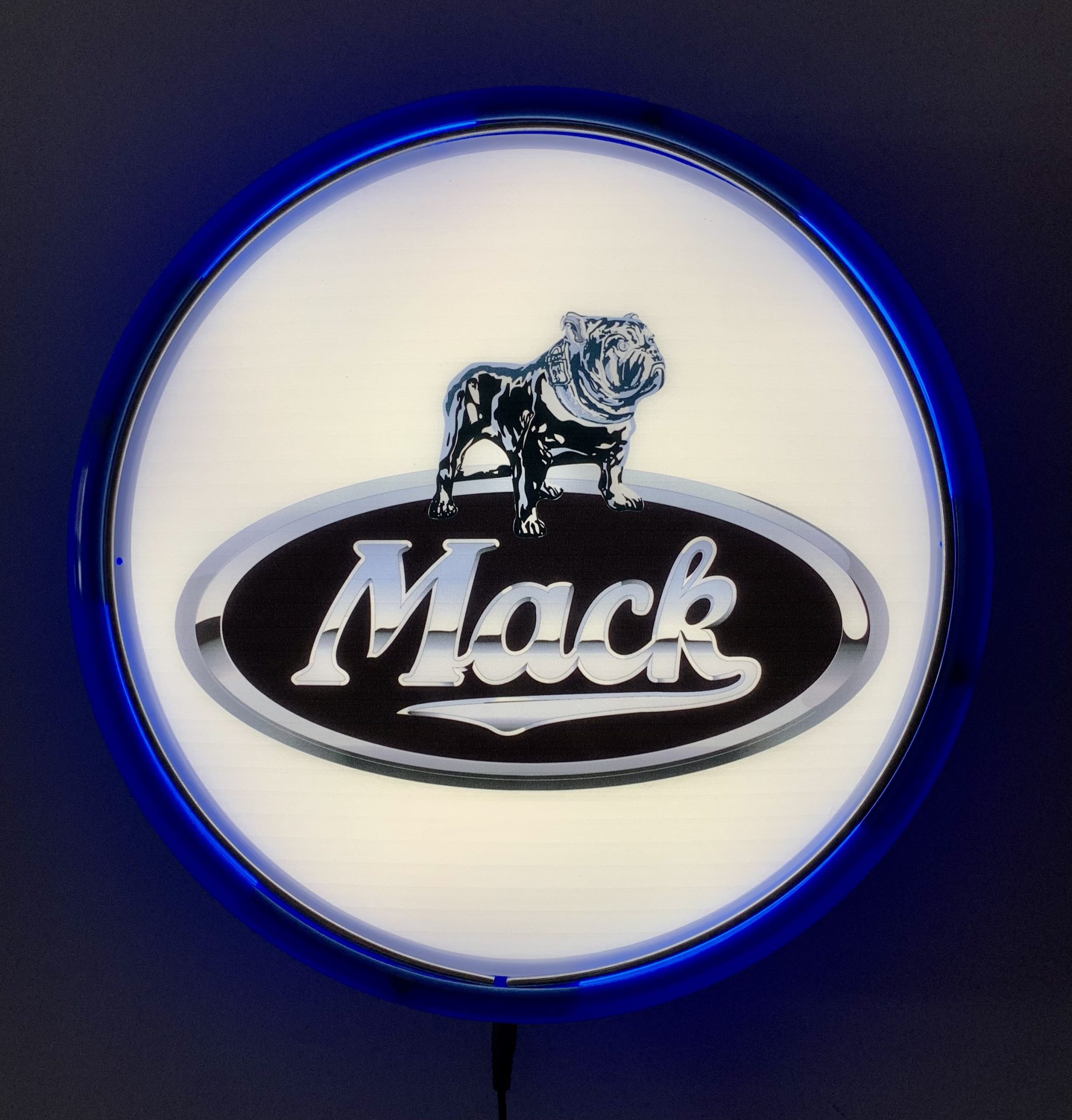 Mack Truck Semi Trailer LED Bar Lighting Wall Sign Light Button White/Light Blue 4 Mack Truck Semi Trailer LED Bar Lighting Wall Sign Light Button White/Light Blue - Image 4