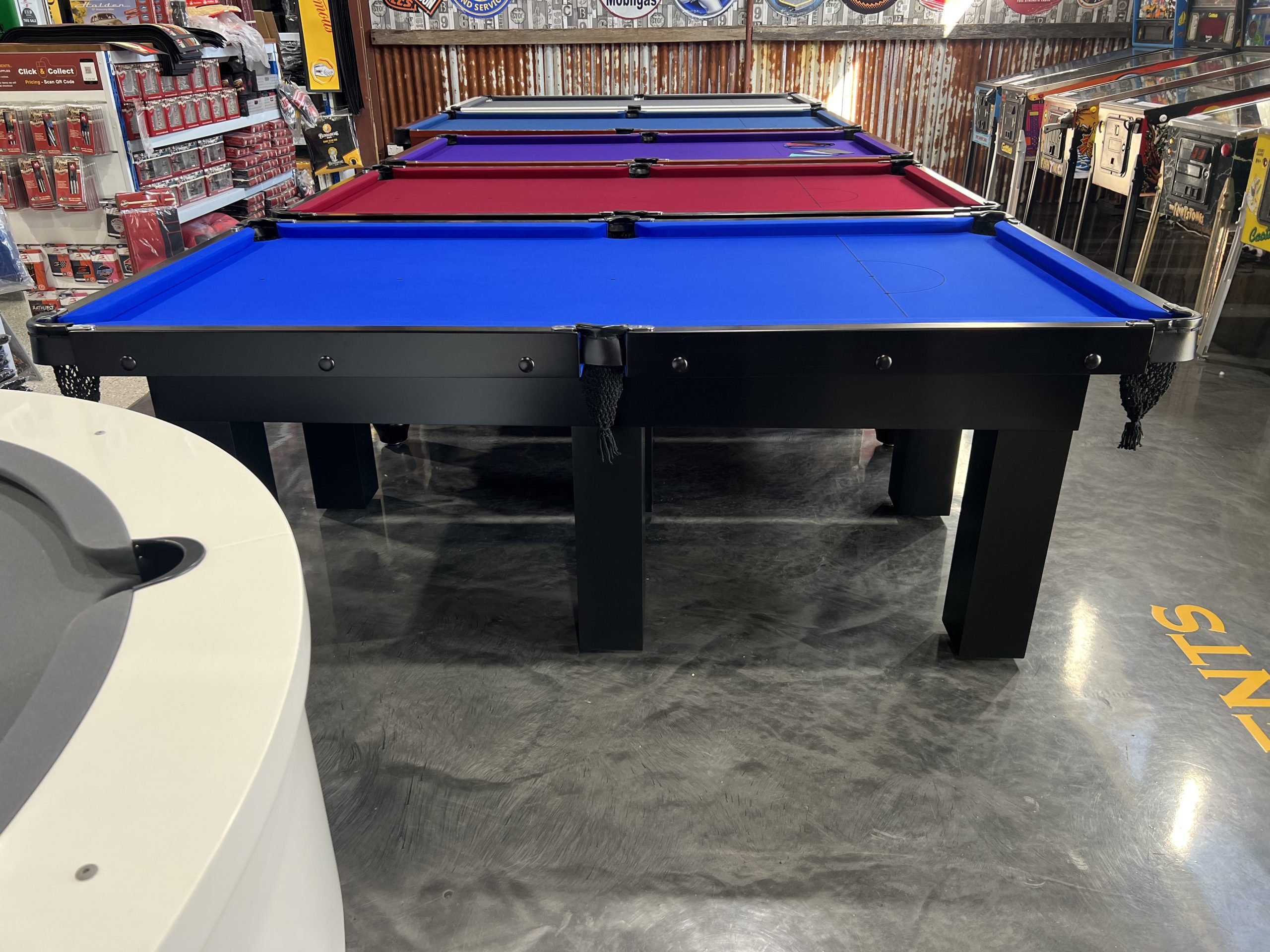Standard Modern Black Pool Snooker Billiard Table 7ft Royal Blue Felt 4 Standard Modern Black Pool Snooker Billiard Table 7ft Royal Blue Felt - Image 4
