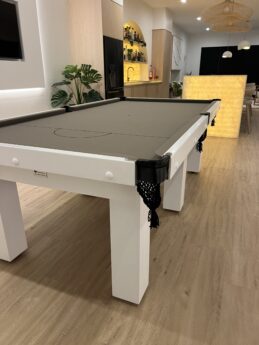Standard Modern White Pool Snooker Billiard Table 8ft Taupe Felt
