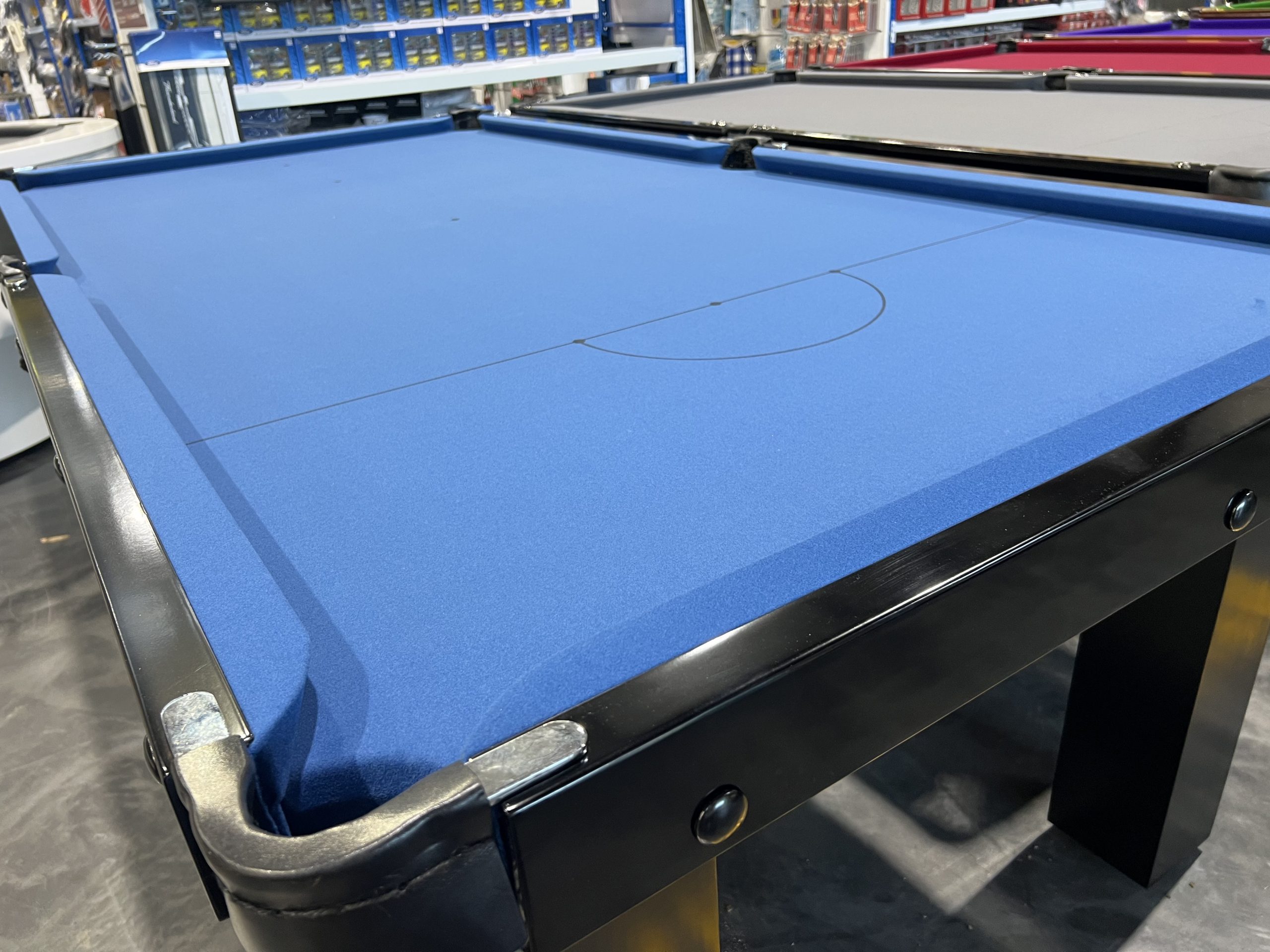 Standard Modern Black Pool Snooker Billiard Table 8ft Slate Blue Felt 5 Standard Modern Black Pool Snooker Billiard Table 8ft Slate Blue Felt - Image 5