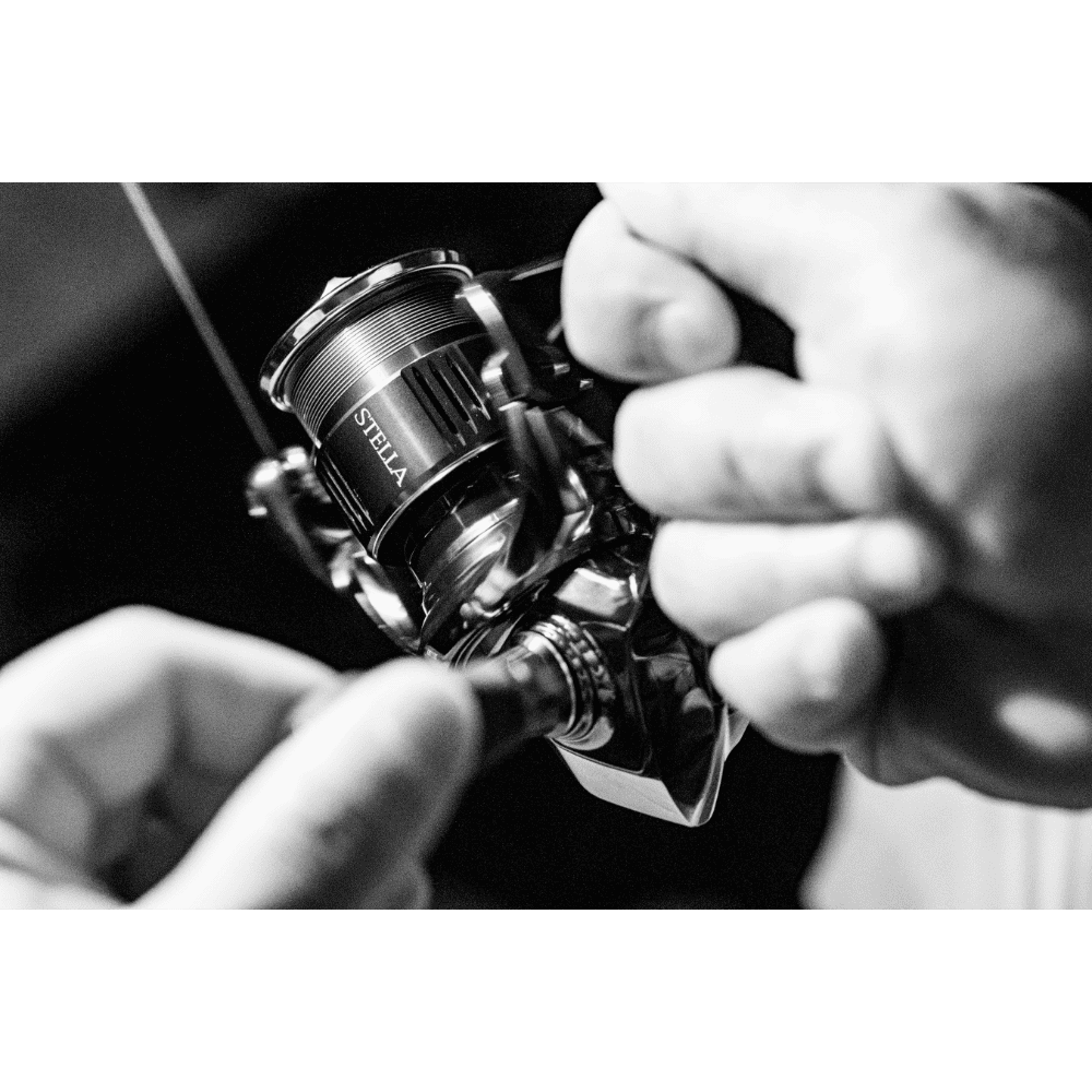 Shimano Stella FK Spinning Fishing Reel Sizes 1000 to 5000 2 Shimano Stella FK Spinning Fishing Reel Sizes 1000 to 5000 - Image 2