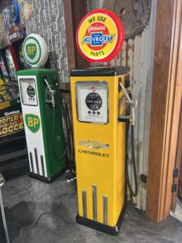Quality Chevrolet Custom Made Fuel Petrol Gas Pump Bowser Full Size Hand Made