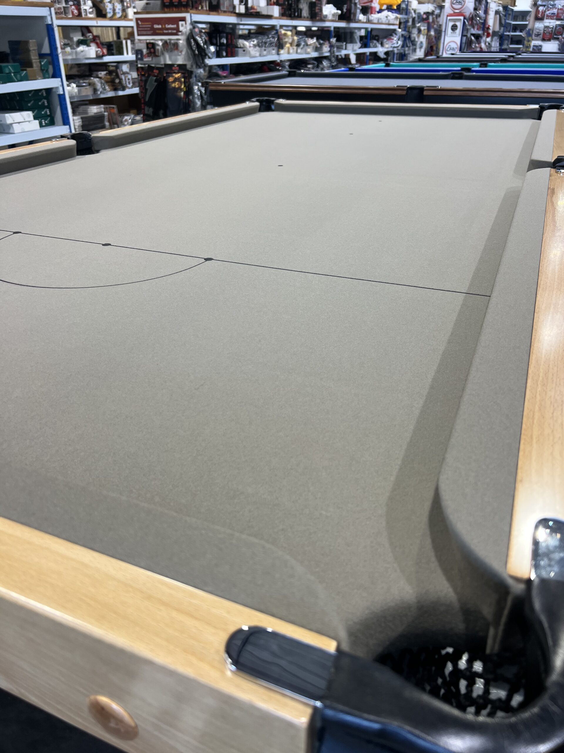 Standard Modern Beach Pool Snooker Billiard Table 8ft Taupe English Felt 5 Standard Modern Beach Pool Snooker Billiard Table 8ft Taupe English Felt - Image 5