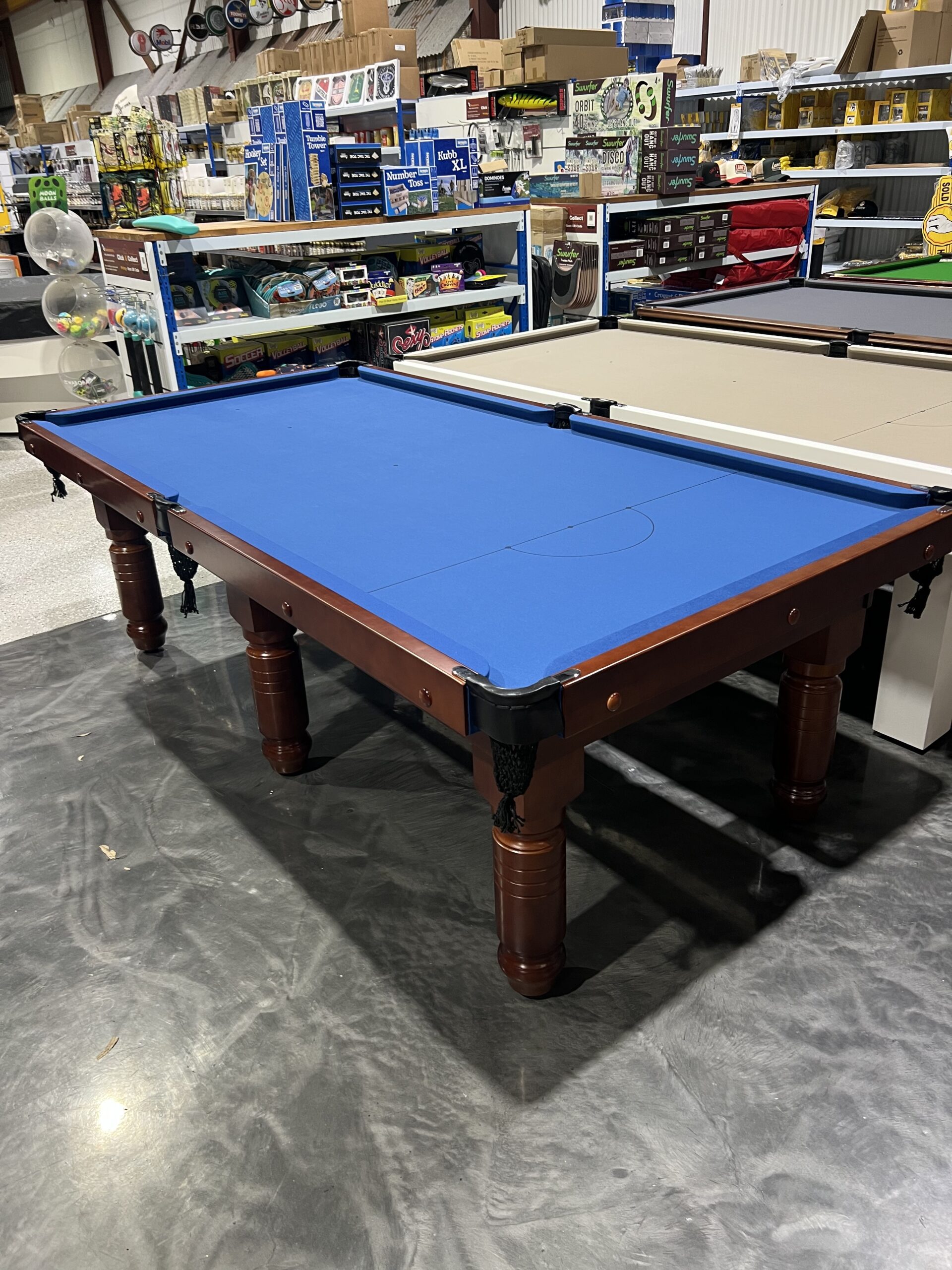 Standard Traditional Walnut Pool Snooker Billiard Table 8ft Slate Blue Felt 3 Standard Traditional Walnut Pool Snooker Billiard Table 8ft Slate Blue Felt - Image 3