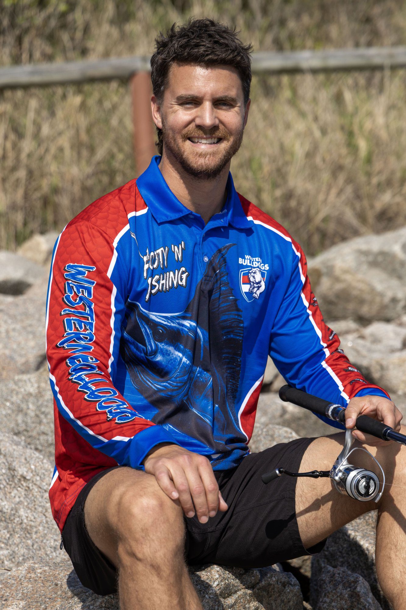 Western Bulldogs AFL Footy N Fishing Shirt UPF 50+ Youth & Adult Sizes 14 Western Bulldogs AFL Footy N Fishing Shirt UPF 50+ Youth & Adult Sizes - Image 14
